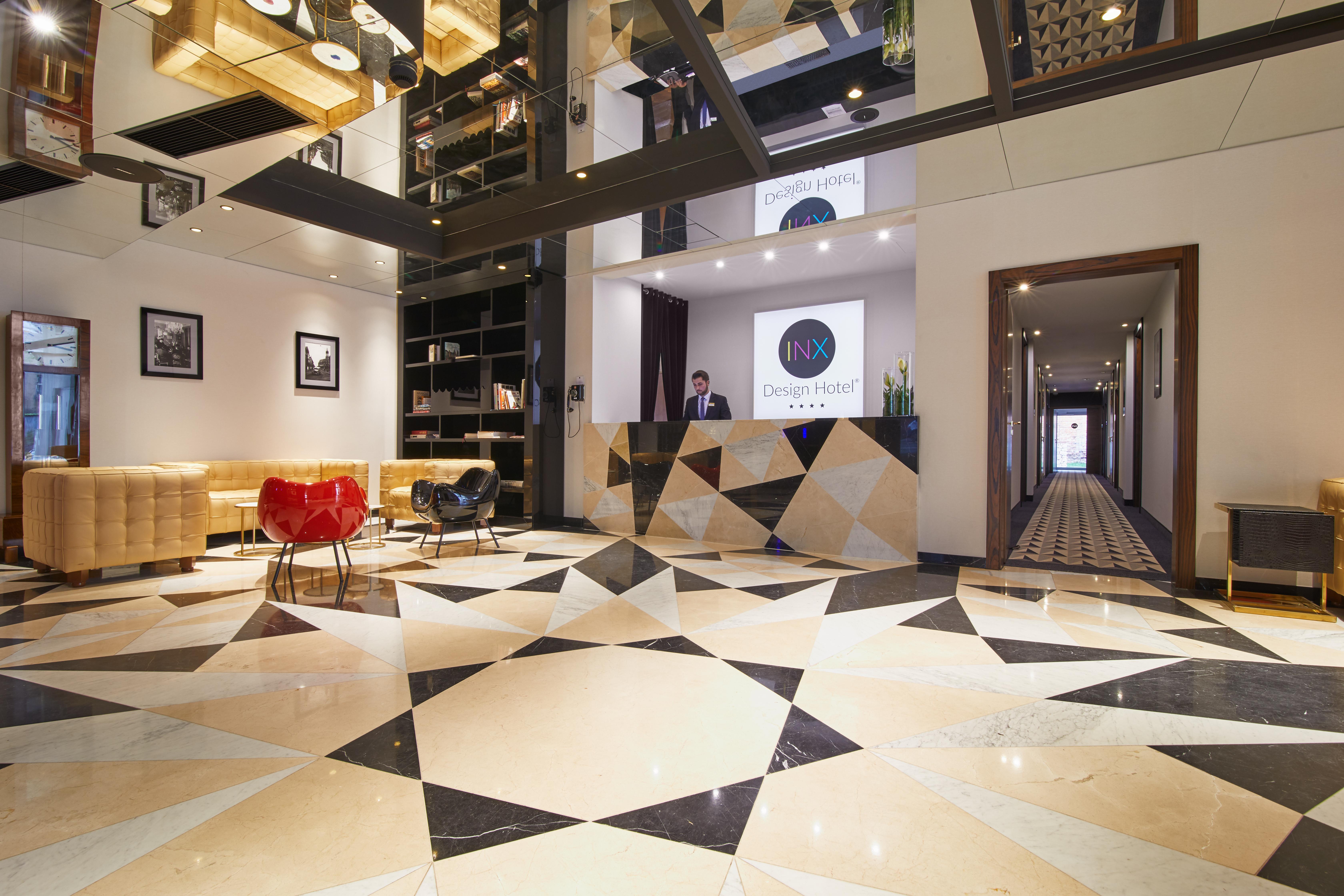 INX Design Hotel Krakau Buitenkant foto